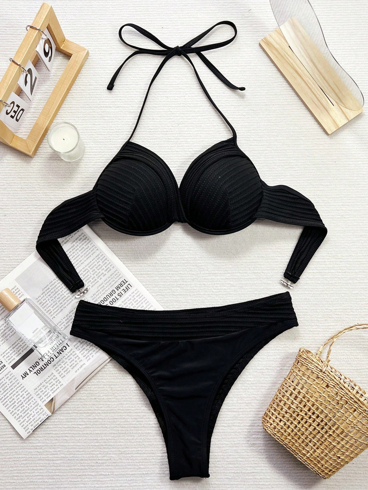 Biquíni Meia Taça Hot Pant Texturizado Drapeado