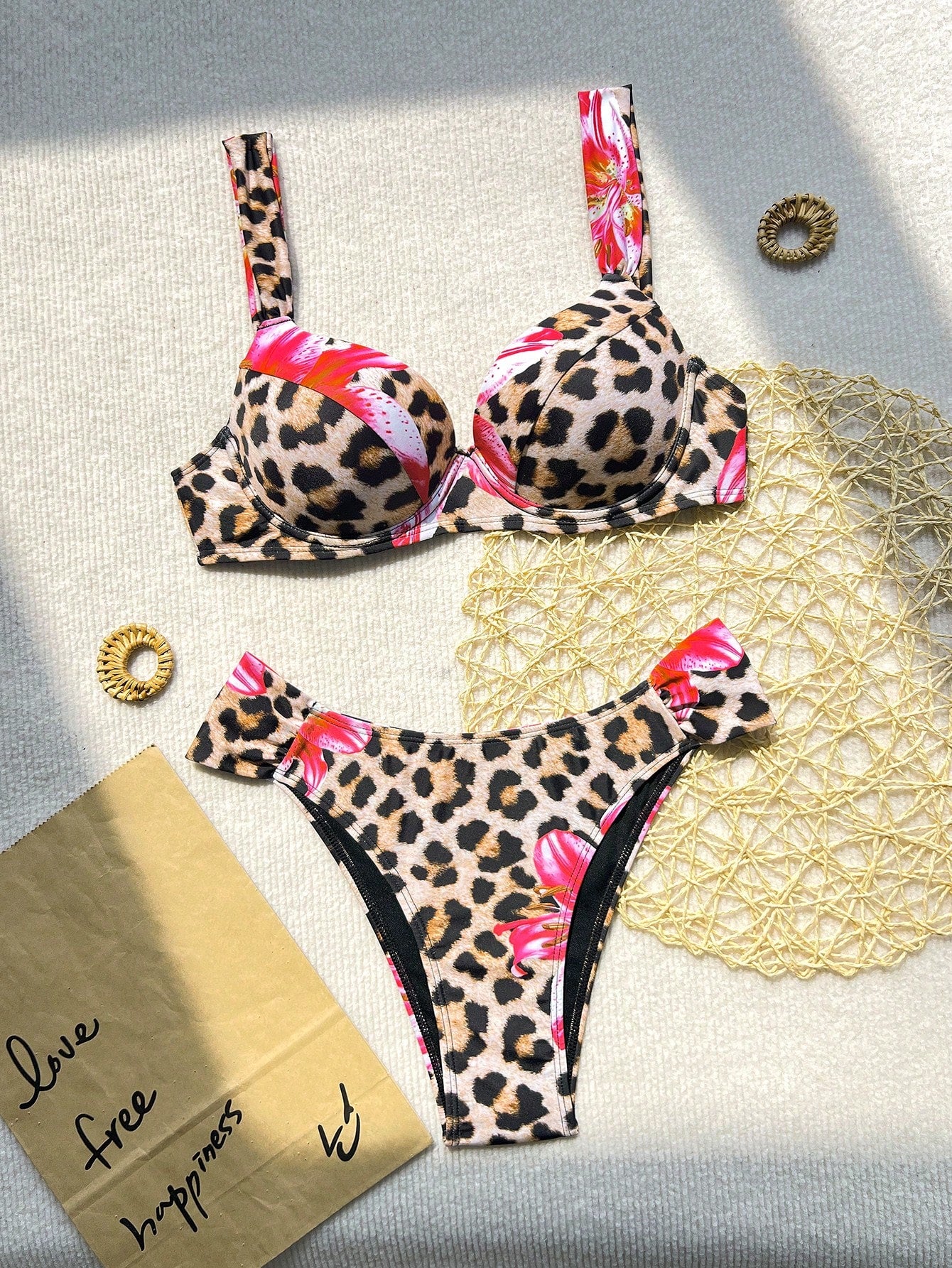 Biquíni Meia Taça Animal Print Com Alças Largas