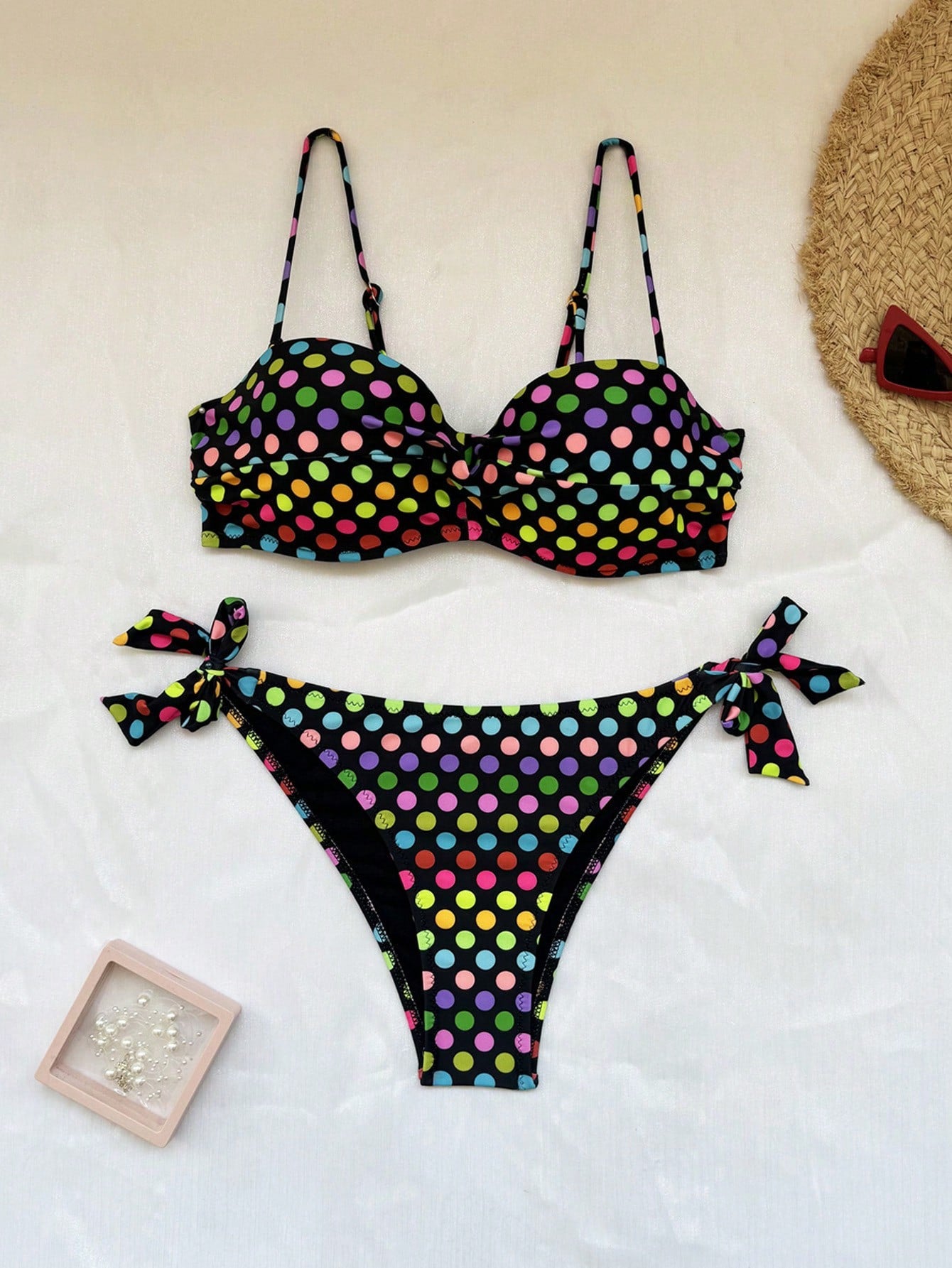 Biquíni Meia Taça Estampa Poá Com Amarração Lateral