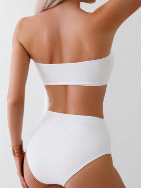 Biquíni Tomara Que Caia Hot Pant Com Flor Central