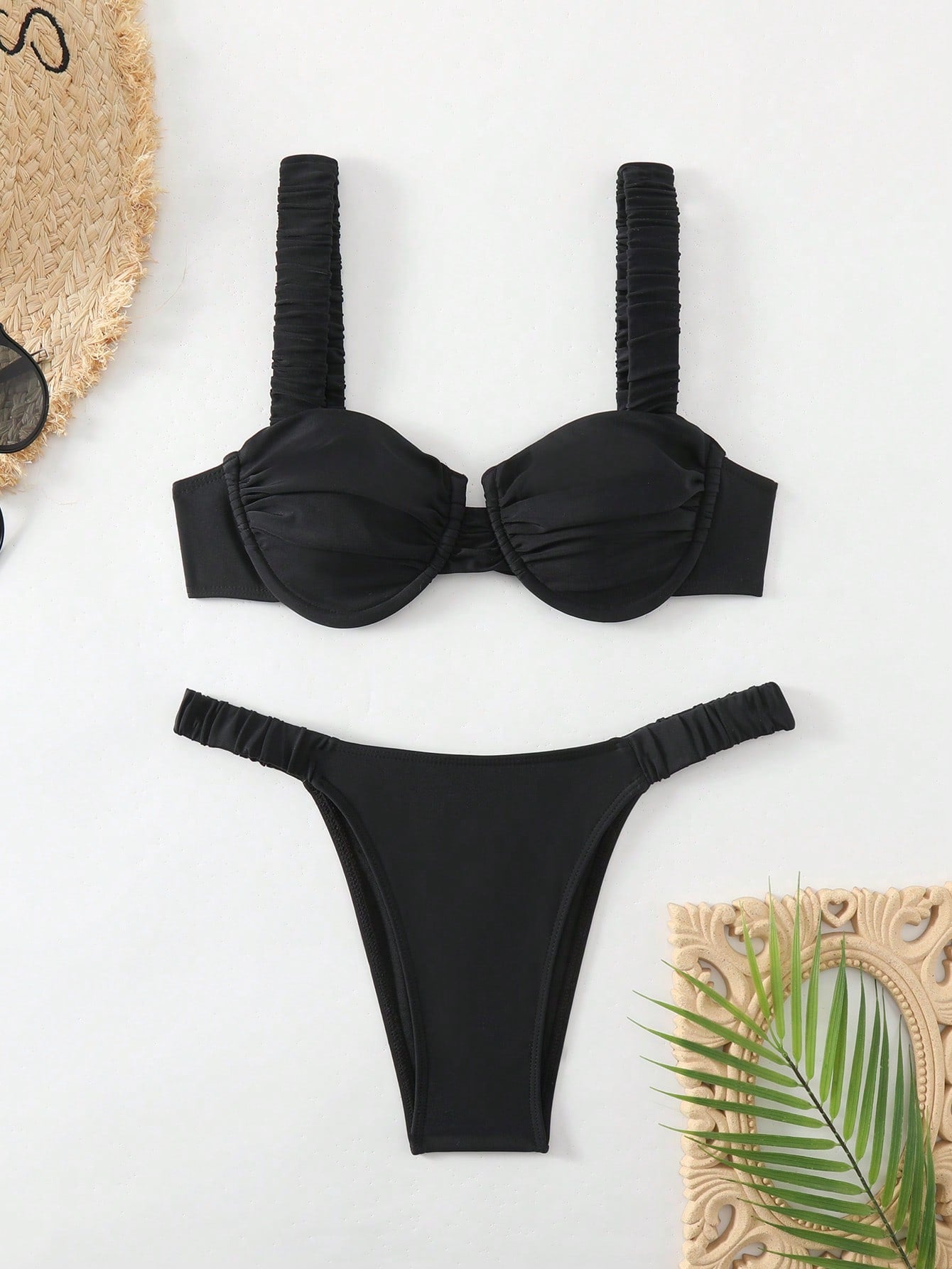 Biquíni Meia Taça Com Aro E Alças Drapeadas