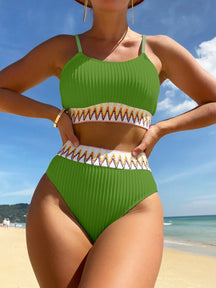 Biquíni Cropped Hot Pant Canelado Bordado Étnico