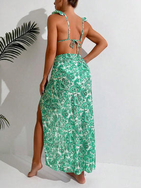 Conjunto Biquíni Triângulo Com Babados E Saída De Praia Tule