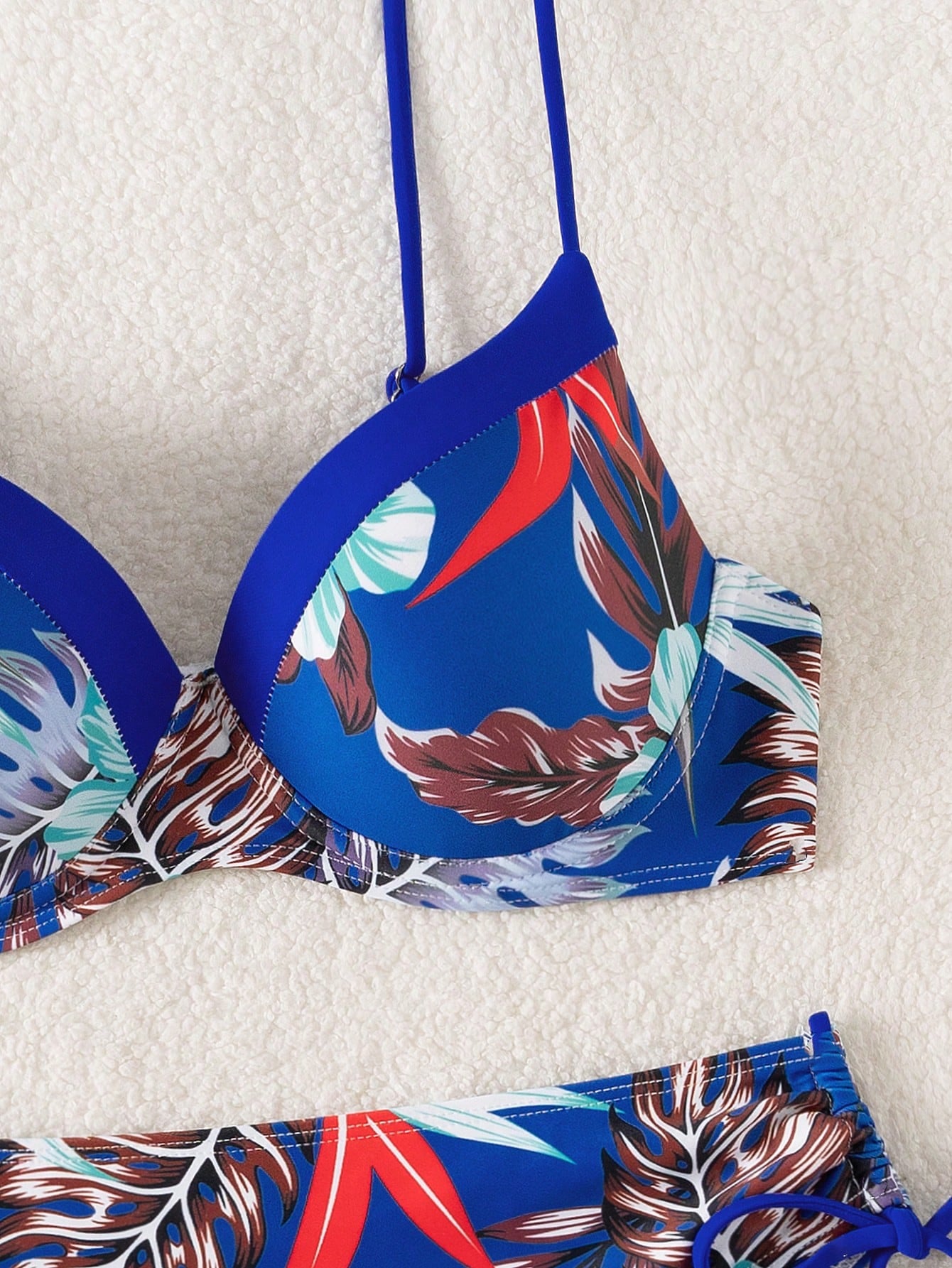 Biquíni Meia Taça Cintura Alta Estampa Floral Tropical