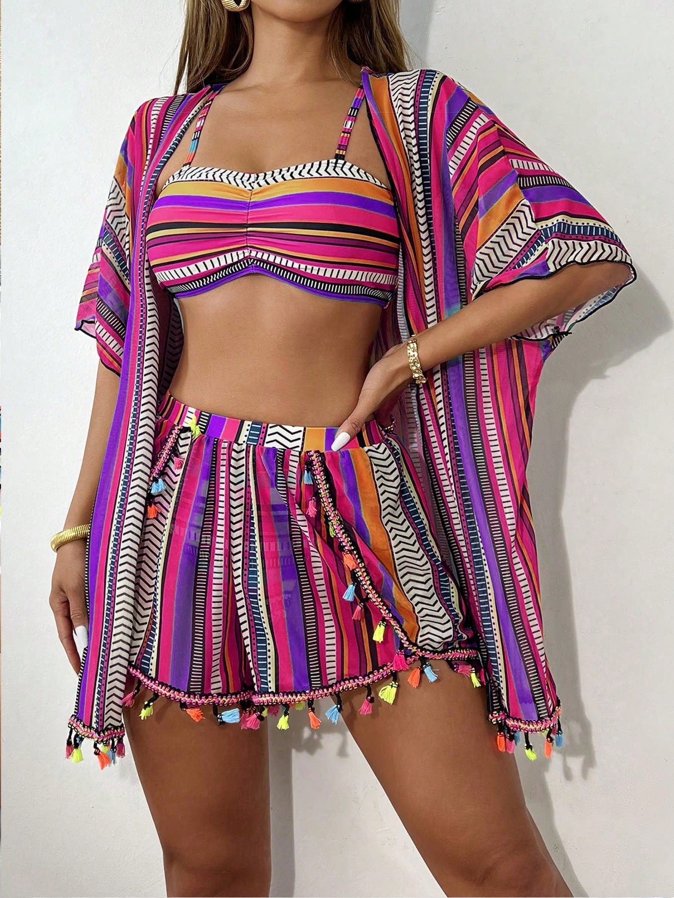 Conjunto Top Faixa Com Short E Kimono Estilo Boho