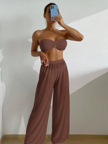 Conjunto Tomara Que Caia Com Calça Fluida E Cós Alto