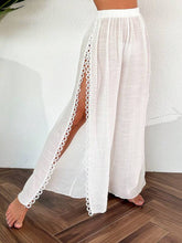 Saída De Praia Calça Fluida Com Fenda Bordada