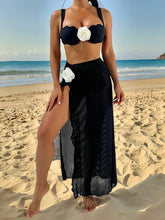 Conjunto Com Aplique De Flor E Saia Vazada Sofisticada