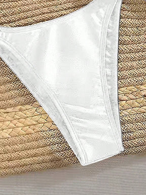 Biquíni Triângulo Com Argolas Douradas E Alças Largas