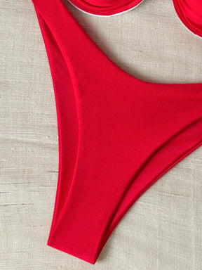 Biquíni Meia Taça Com Aviamento Central Estilo Clássico