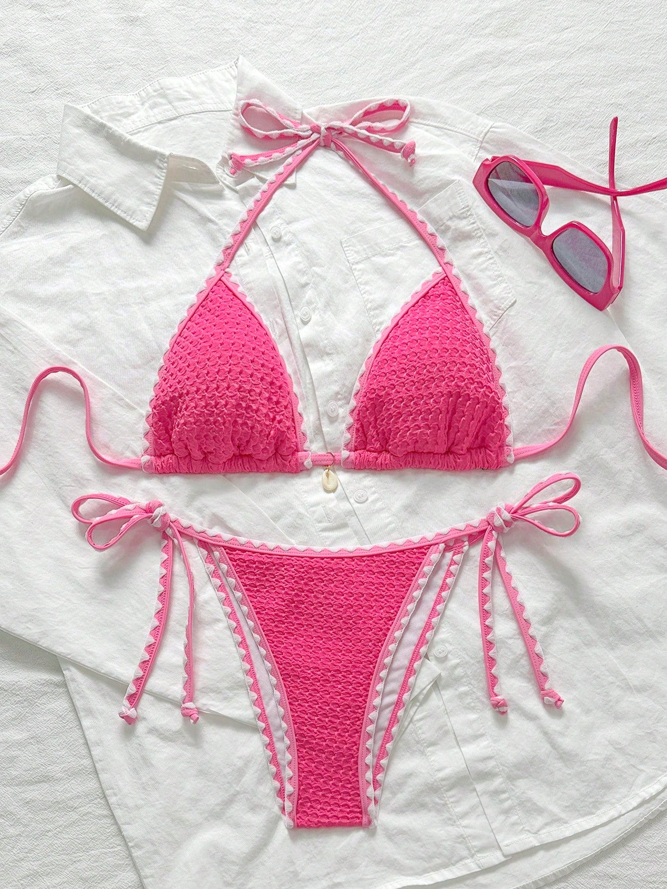 Biquíni Triângulo High Leg Com Amarração Estilo Crochê
