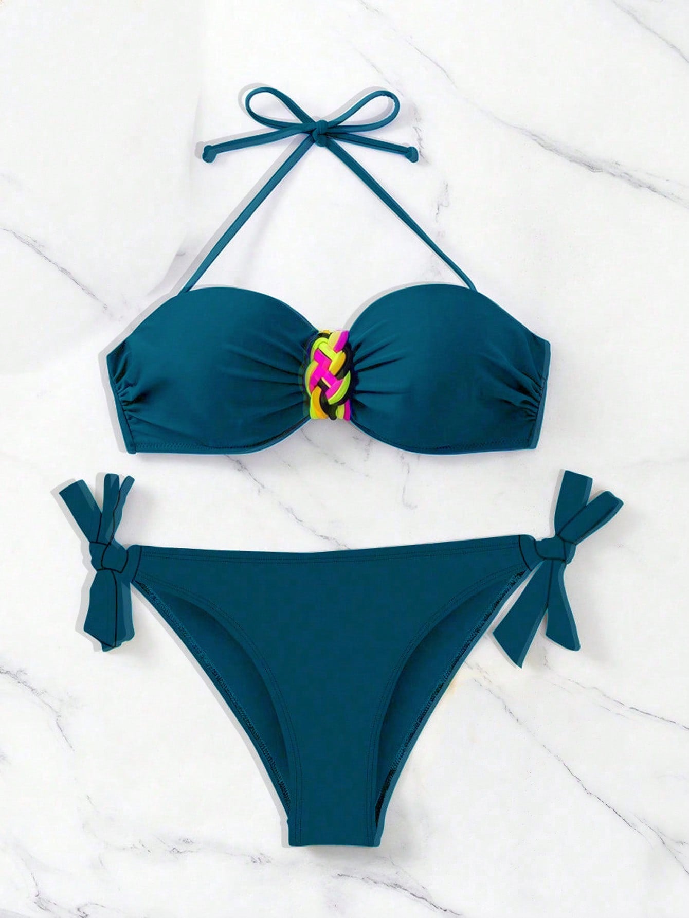 Biquíni Tomara Que Caia Com Detalhe Trançado Lateral