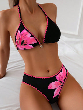 Biquíni Cortininha Floral Com Pingente Central
