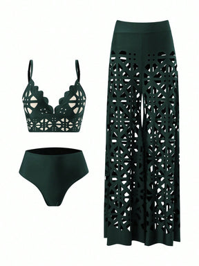 Conjunto Com Top Recortado E Calça Vazada Geométrica