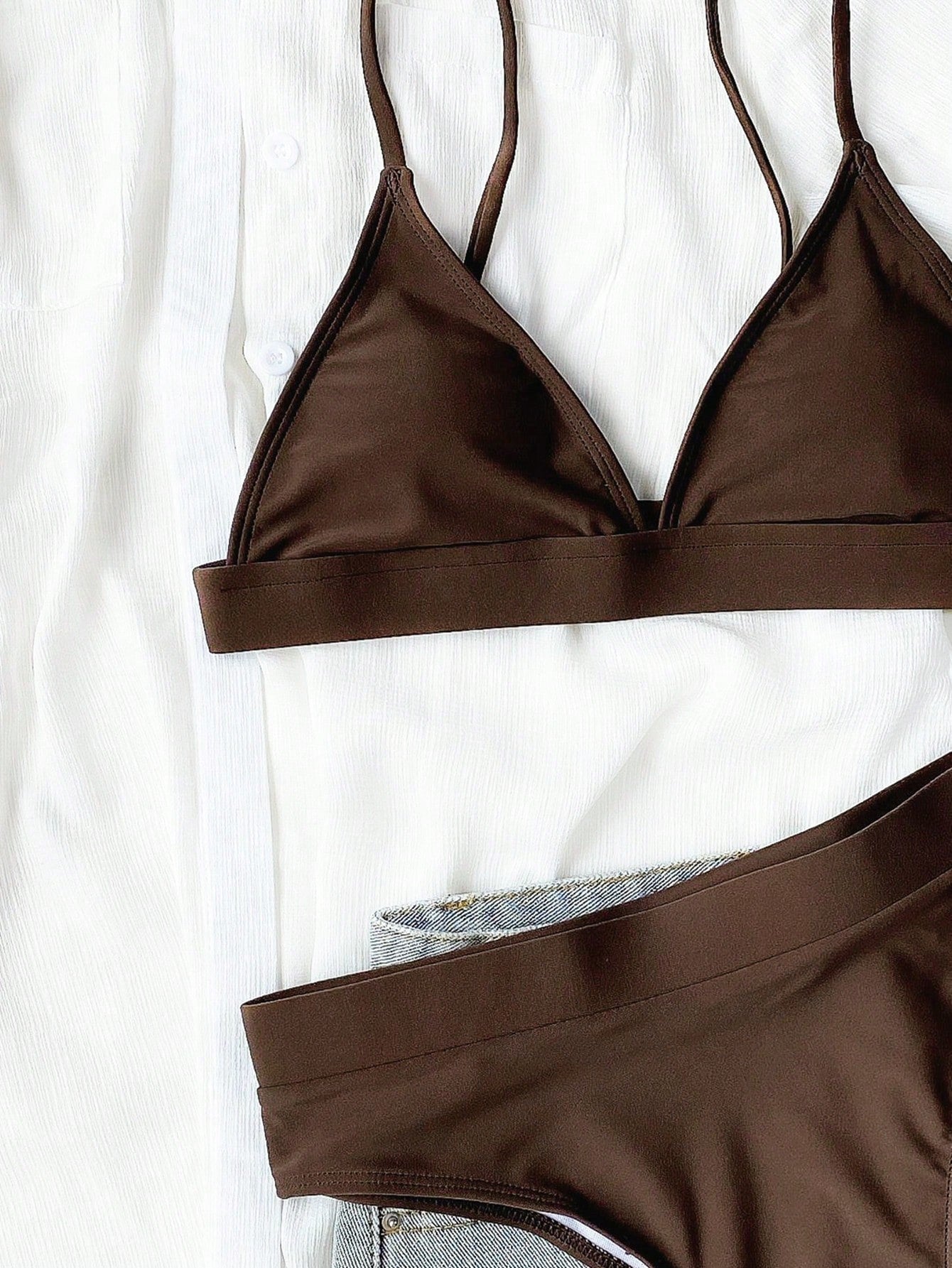 Biquíni Hot Pant Top Triângulo Com Detalhe Contrastante